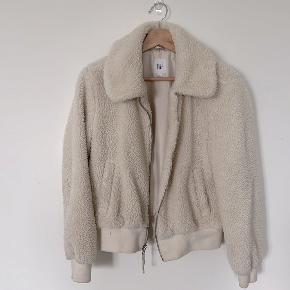 Gap Full Zip Fleece Jacket in Small